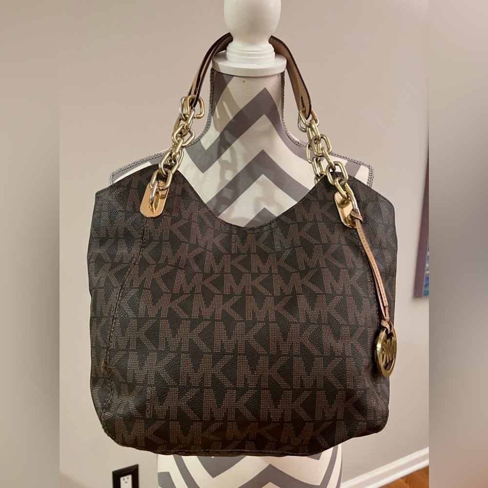 COPY - Michael Kors signature purse